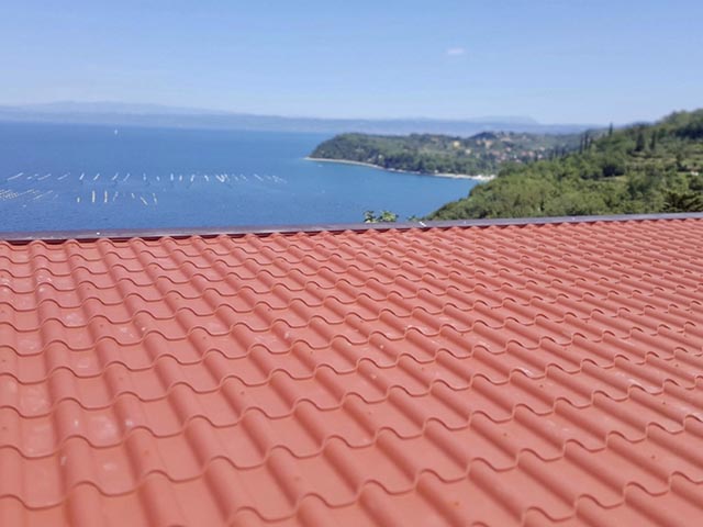 Roofing ADRIA